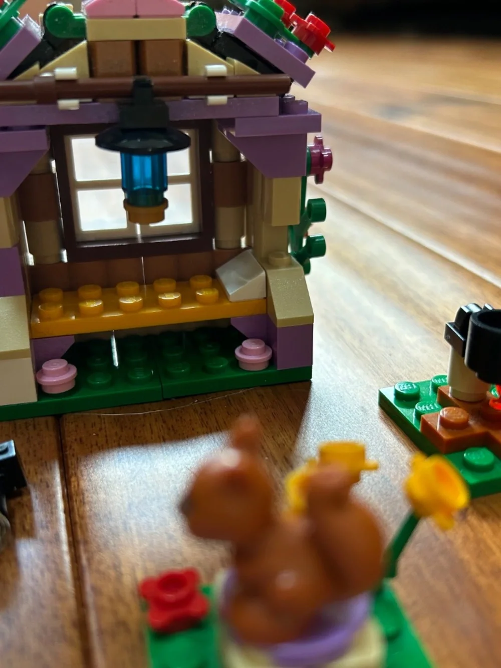 LEGO FRIENDS: Andrea's Mountain Hut (41031) Retired COMPLETE